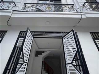 Bán nhà riêng, quốc lộ 6, 2,85 tỷ, 30m2, 3pn, 4wc, chương mỹ, hà nội