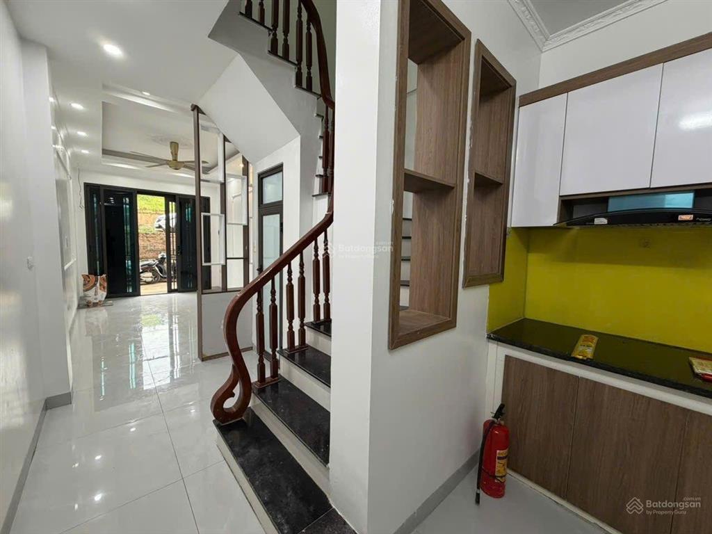 Bán nhà riêng tại yên quán, 3,15 tỷ, 48m2, 5pn, 4wc, pháp lý đầy đủ, giá cực chất uy tín