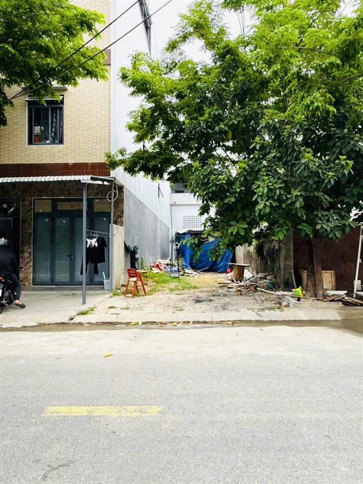 Bán đất kđt dầu khí hòa quý , sát thâm tâm ngang 6m khu điện âm giá 5.29  0373 469 ***