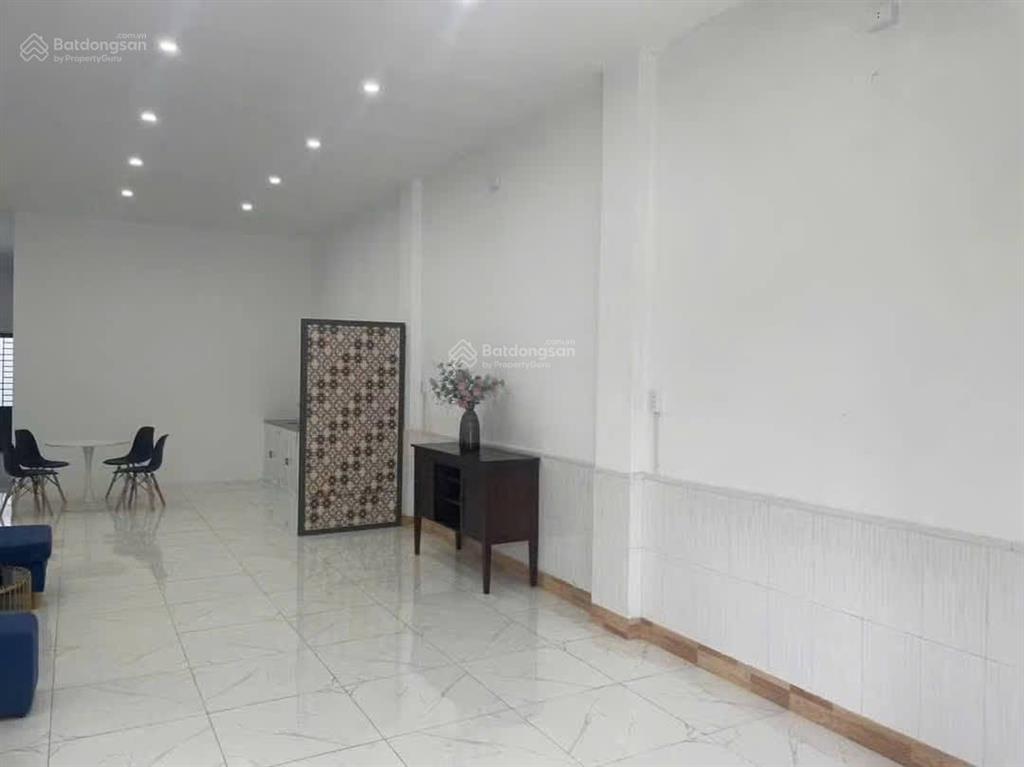 Bán nhà 2 tầng mt đường lê đình chinh, hòa quý, đà nẵng  giá 5.2 tỷ tl   0373 469 ***
