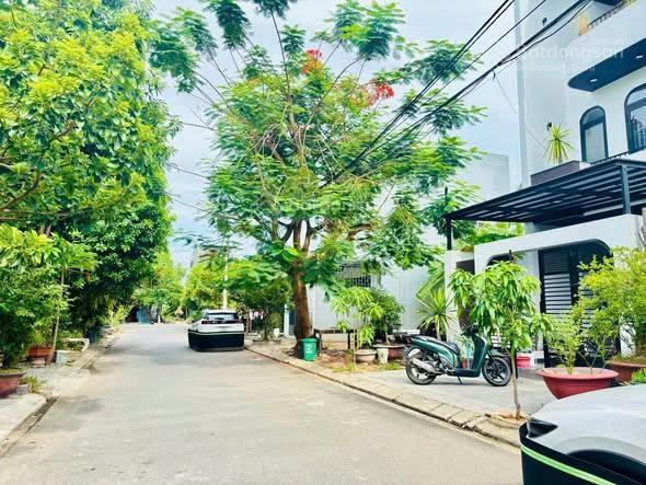 Bán đất mặt tiền đường hoàng hiệp, hòa xuân. đối lưng 29/3. giá 5.7 tỷ tl.  0373 469 ***