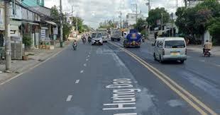 Bán đất kèm nhà mặt tiền trần hưng đạo, bình đức  long xuyên, diện tích lớn, vị trí đẹp