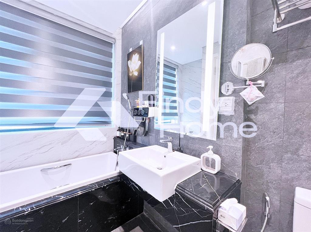 Căn góc hoa hậu giá rẻ thị trường altara quy nhơn  giá chốt 2.75 tỷ đồng  view biển