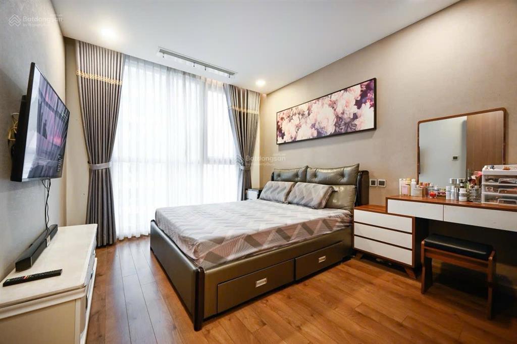 Cho thuê 3pn park 3 view sông thoáng đẹp | full nội thất hiện đại | 40tr bao phí quản lý