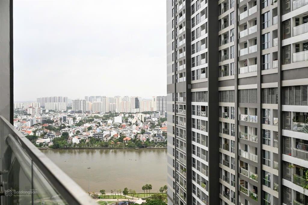 Cho thuê 3pn park 3 view sông thoáng đẹp | full nội thất hiện đại | 40tr bao phí quản lý