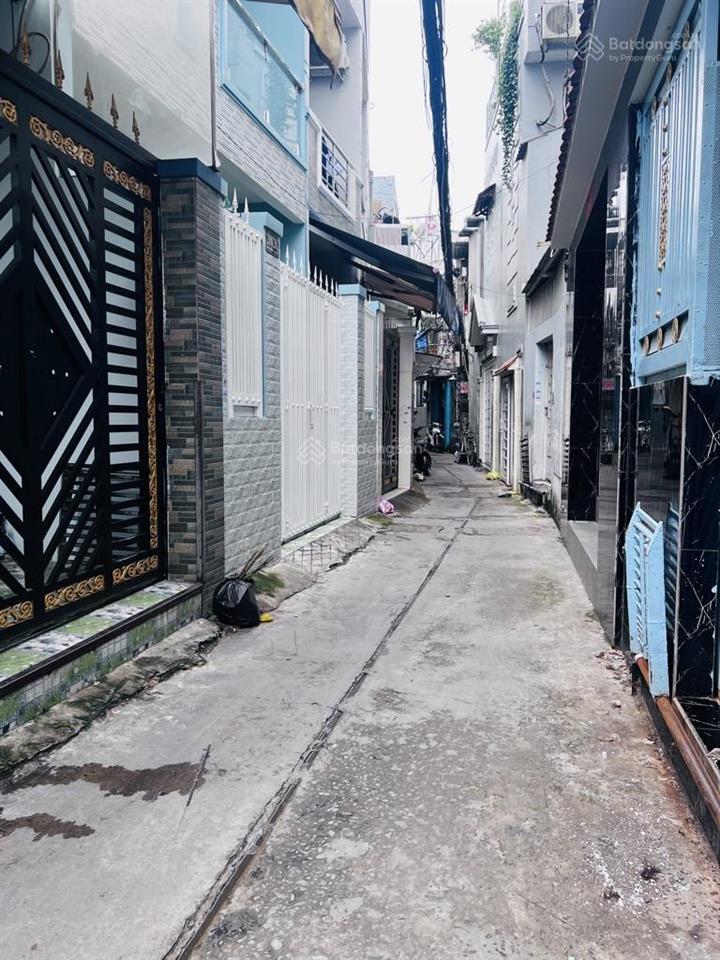 Bán nhà đường bình đông, quận 8, dt 79,7m2, shr hoàn công