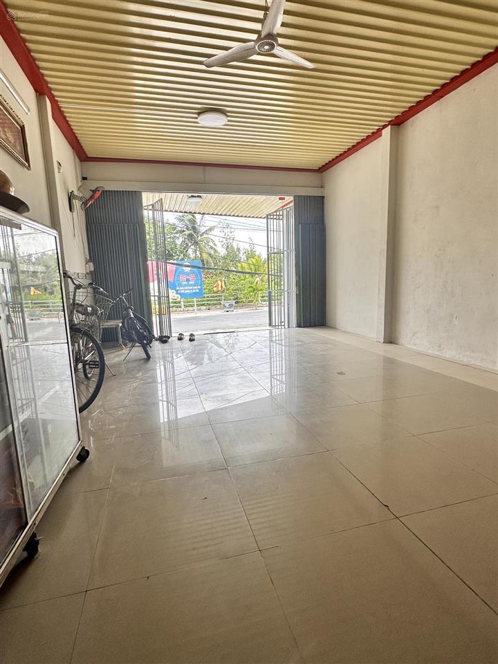 Nhà mặt tiền hưng long, quy đức, đường 8m, ngang 4,2m dài 32m, shr, giá 6tỷ2 còn tl.