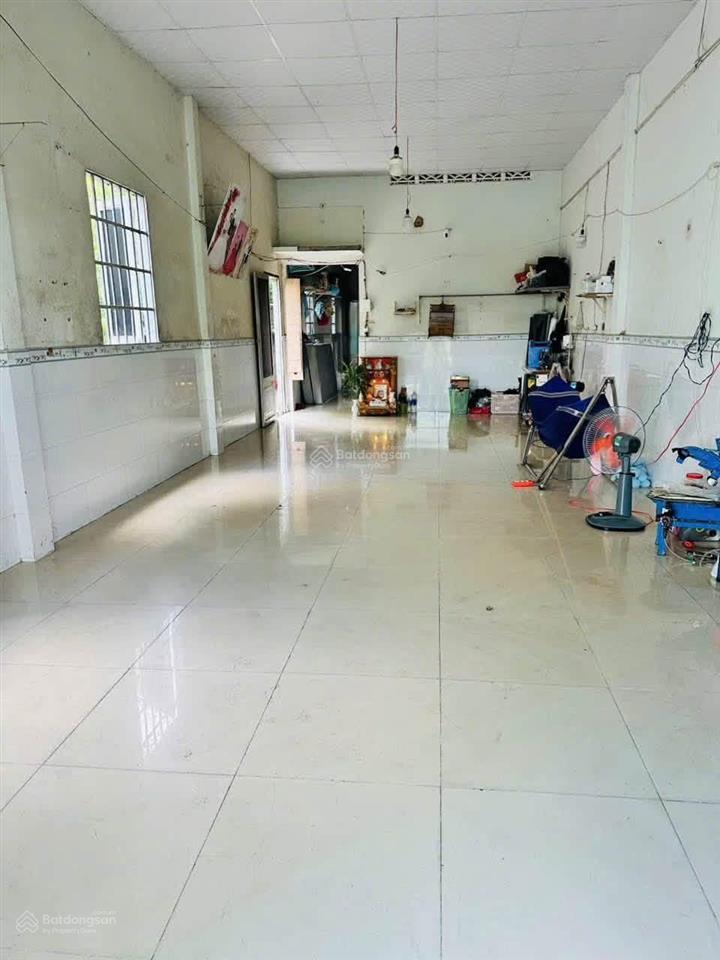 Gấp bán giảm 200tr hưng long, bình chánh 263,8m đất có nhà c4 giá 1 tỷ 650tr còn tl.