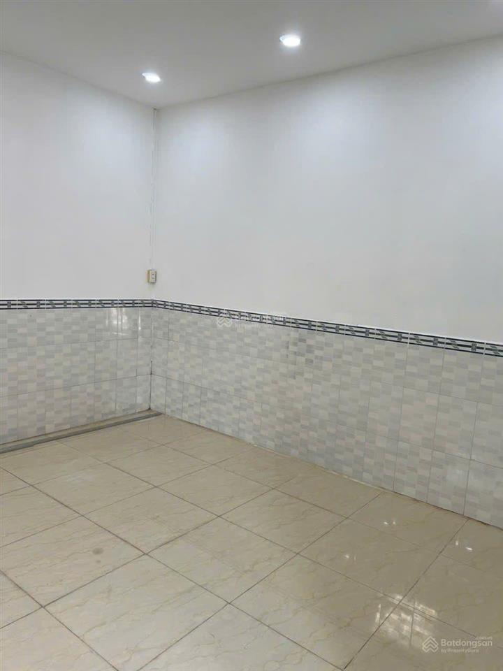 Mua ở hay đầu tư có nên mua căn này ko? 90m2  a4  ngay chợ tx  chỉ 4.5 tỷ