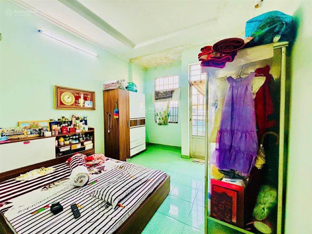 Khu nhà cực kỳ hiếm bán dương thị mười 52m 2 tầng 3pn hxh chỉ 4.5t