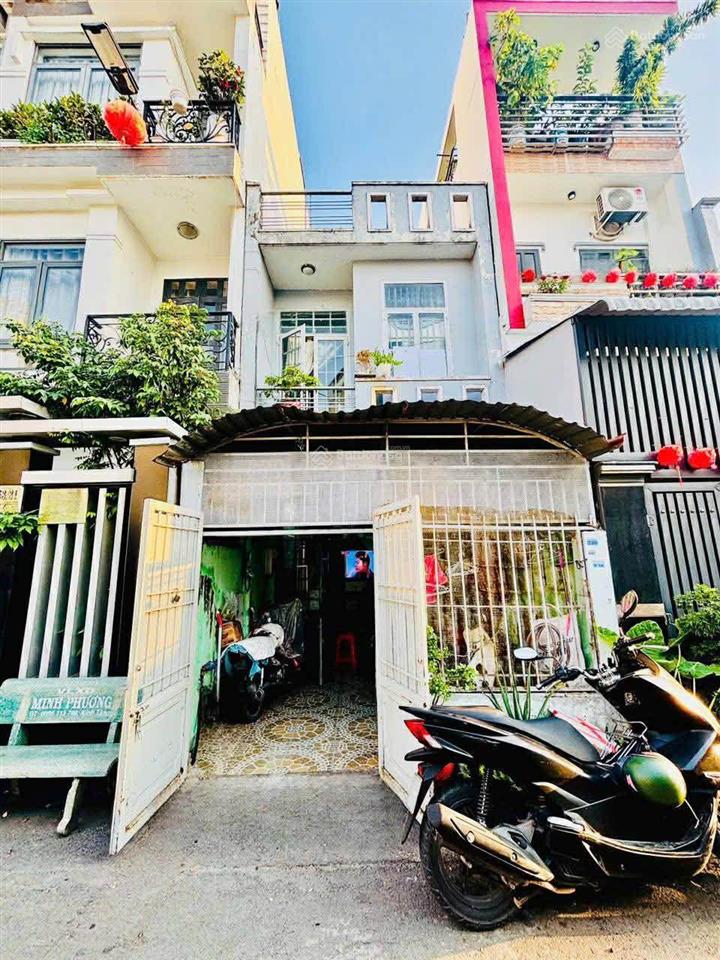 Khu nhà cực kỳ hiếm bán dương thị mười 52m 2 tầng 3pn hxh chỉ 4.5t