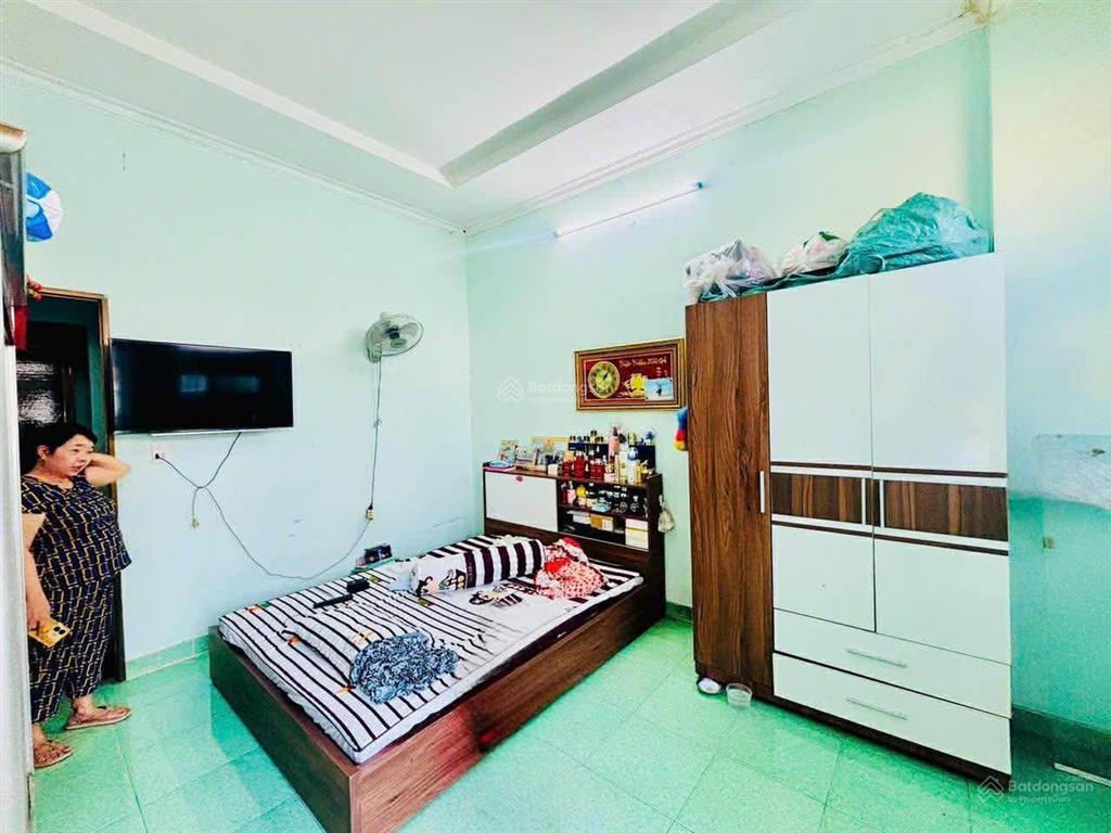 Khu nhà cực kỳ hiếm bán dương thị mười 52m 2 tầng 3pn hxh chỉ 4.5t