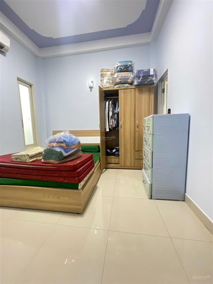 Trung tâm q.12 tổng dt 153m 3 tầng gara oto giá yêu thương