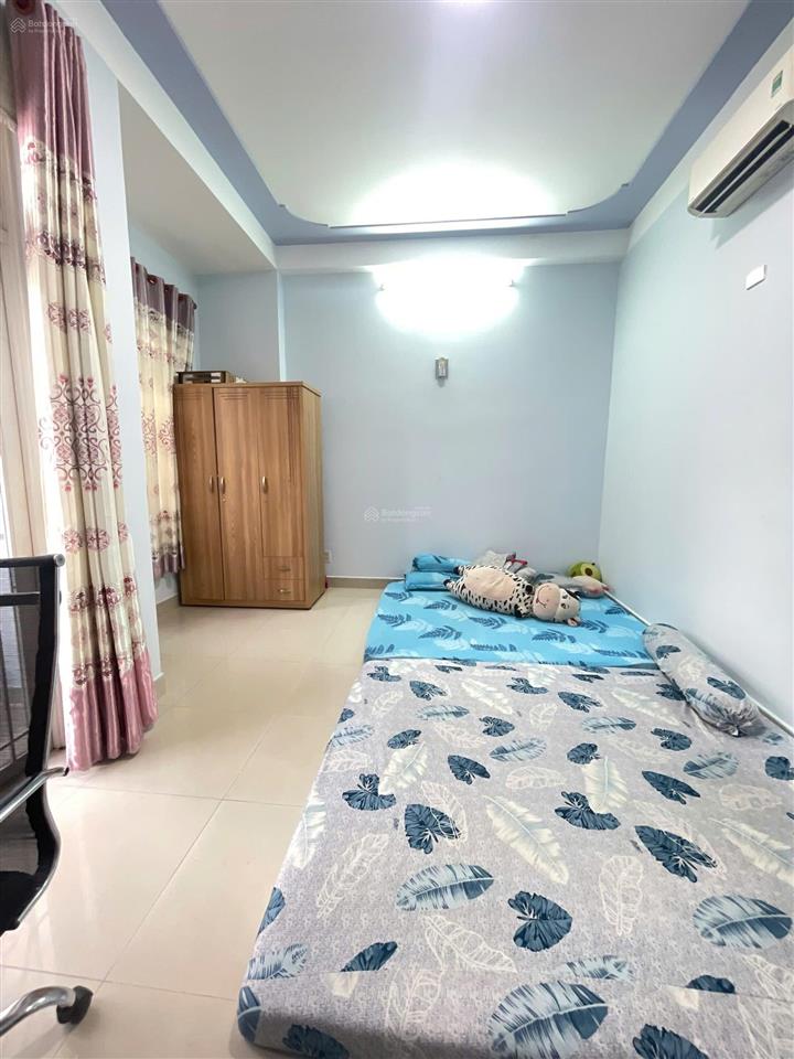 Trung tâm q.12 tổng dt 153m 3 tầng gara oto giá yêu thương