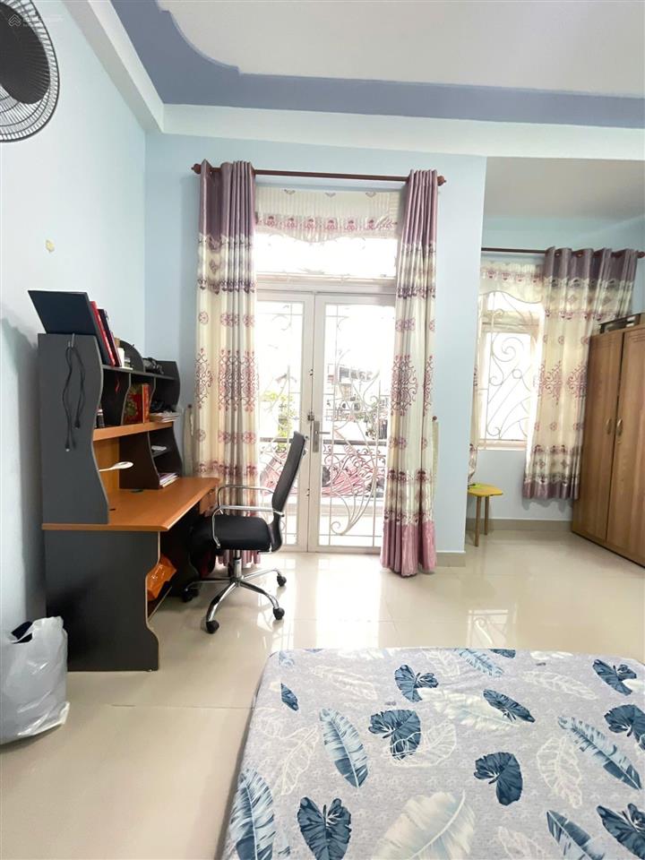 Trung tâm q.12 tổng dt 153m 3 tầng gara oto giá yêu thương
