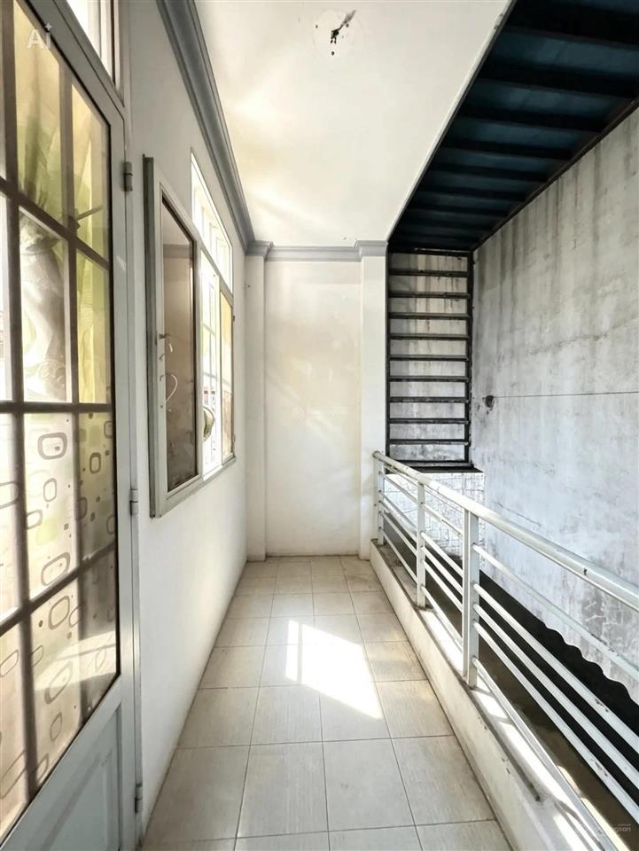 Nhà đẹp, hẻm ô tô chỉ nhỉnh 4 tỷ ngay chợ thiếc q.12  48m² vuông (4*15)