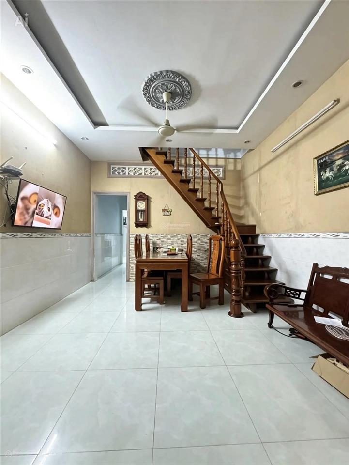 Nhà đẹp, hẻm ô tô chỉ nhỉnh 4 tỷ ngay chợ thiếc q.12  48m² vuông (4*15)