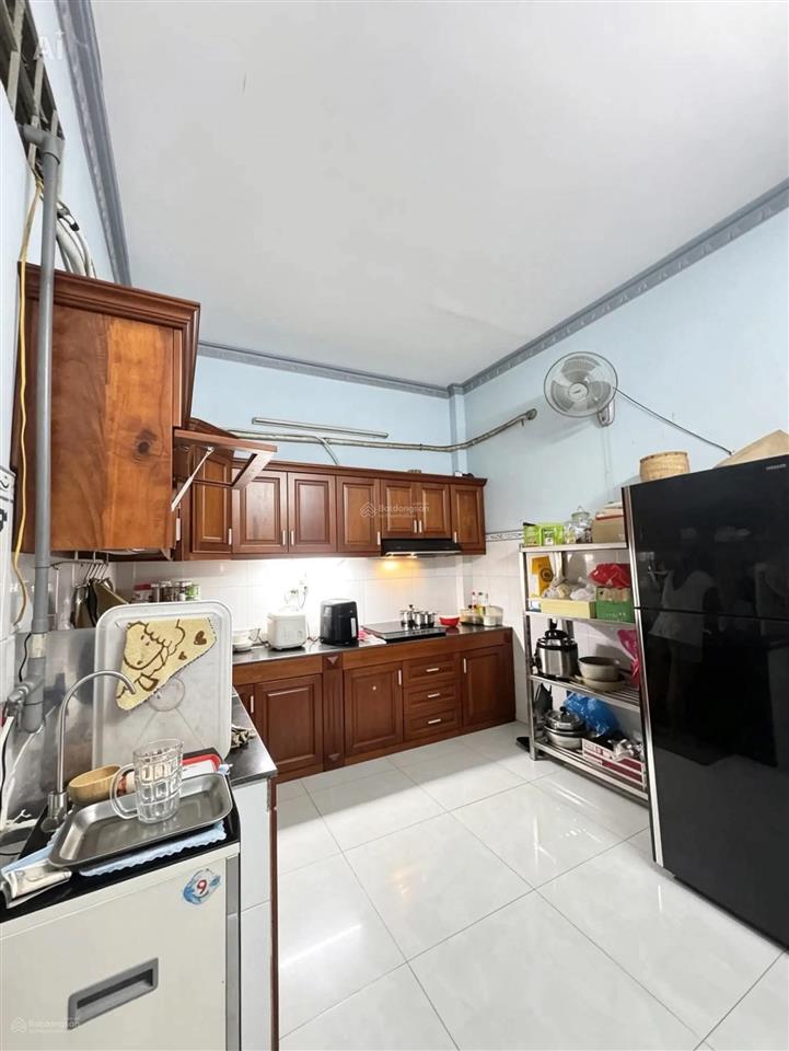 Nhà đẹp, hẻm ô tô chỉ nhỉnh 4 tỷ ngay chợ thiếc q.12  48m² vuông (4*15)
