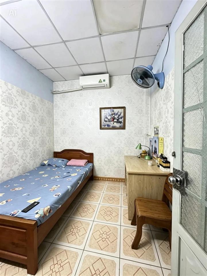 Nhà đẹp, hẻm ô tô chỉ nhỉnh 4 tỷ ngay chợ thiếc q.12  48m² vuông (4*15)