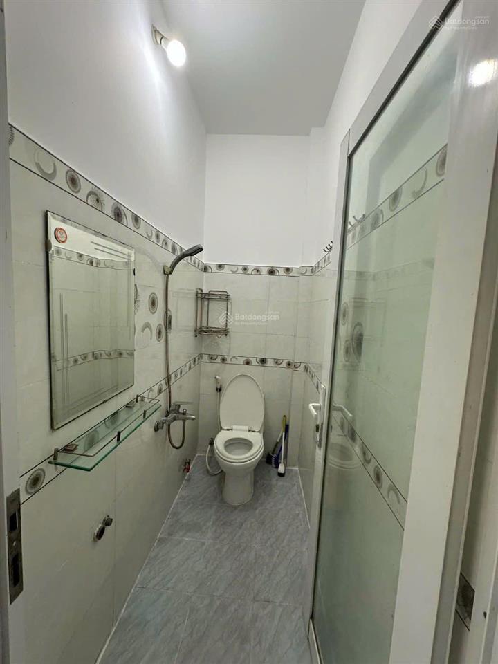 Nhà 4pn  xe hơi đỗ cửa  giá chỉ nhỉnh 4 tỷ