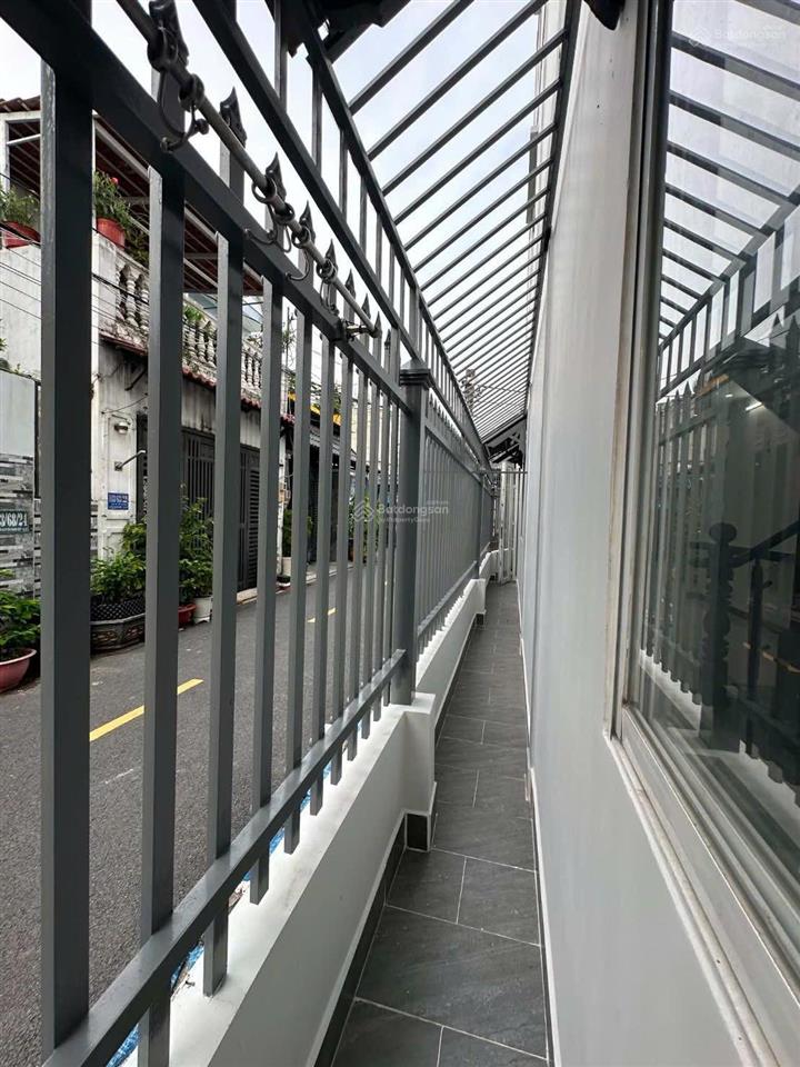 Nhà 4pn  xe hơi đỗ cửa  giá chỉ nhỉnh 4 tỷ