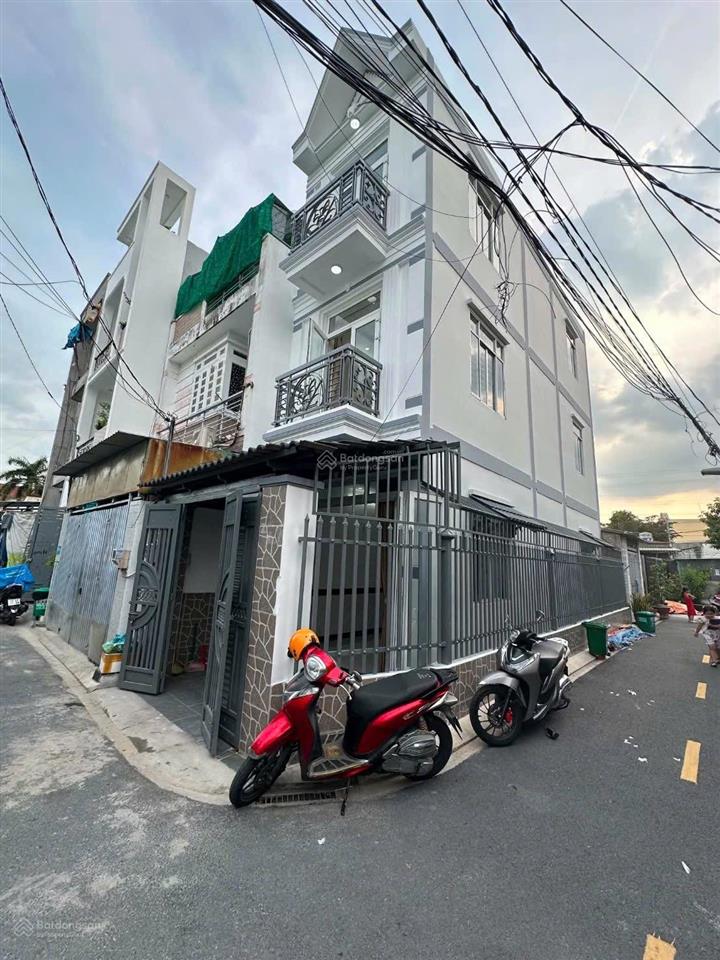 Nhà 4pn  xe hơi đỗ cửa  giá chỉ nhỉnh 4 tỷ