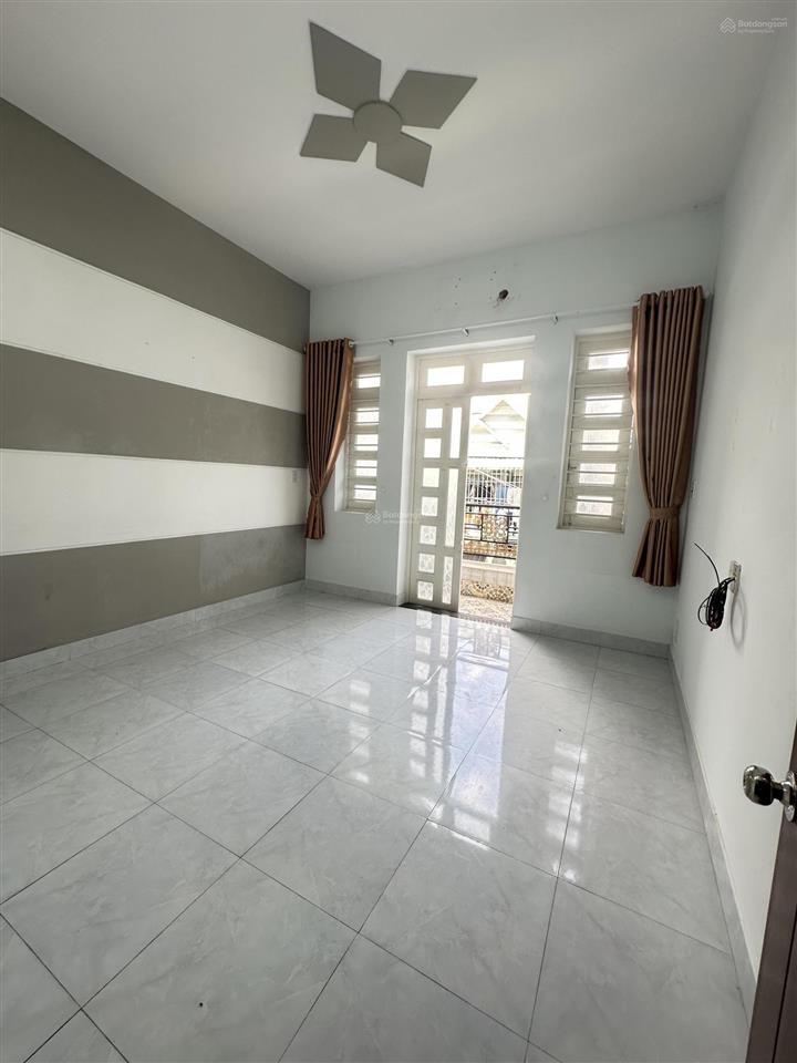 Sát vách gv  ngay thới an 16 hẻm xe hơi 6m 3 tầng  chỉ 5.49 tỷ!