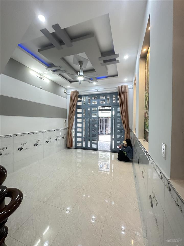 Sát vách gv  ngay thới an 16 hẻm xe hơi 6m 3 tầng  chỉ 5.49 tỷ!