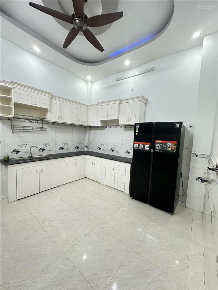 Sát vách gv  ngay thới an 16 hẻm xe hơi 6m 3 tầng  chỉ 5.49 tỷ!