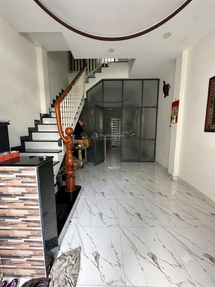 Chỉ 5.4 tỷ  ngay dht 05  3 tầng  4pn  hxh
