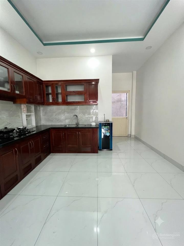 Chỉ 5.4 tỷ  ngay dht 05  3 tầng  4pn  hxh