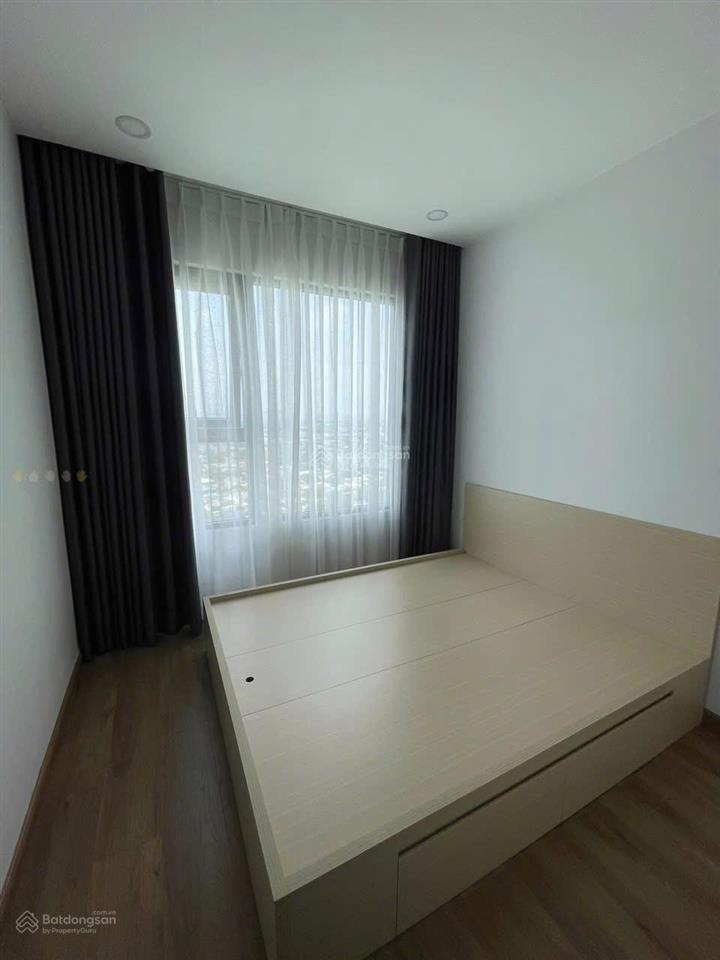 Cho thuê căn hộ 2pn full nội thất view nội khu tầng đẹp giá 7.5tr/ tháng
