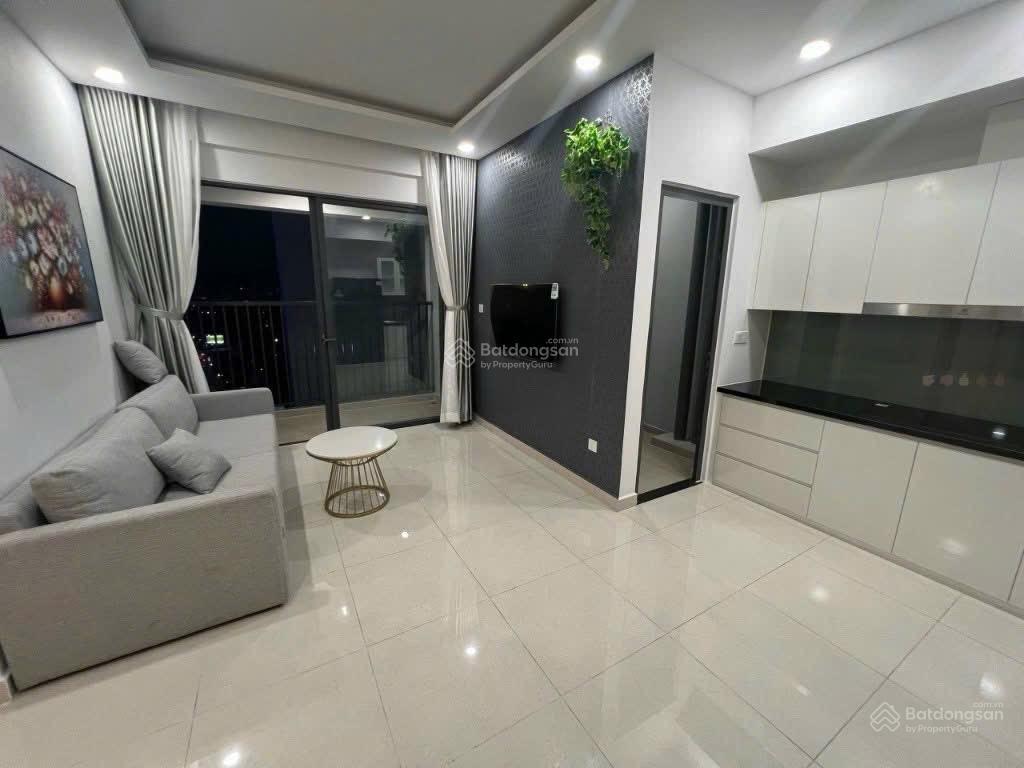 Cho thuê căn hộ 2pn full nội thất view nội khu tầng đẹp giá 7.5tr/ tháng