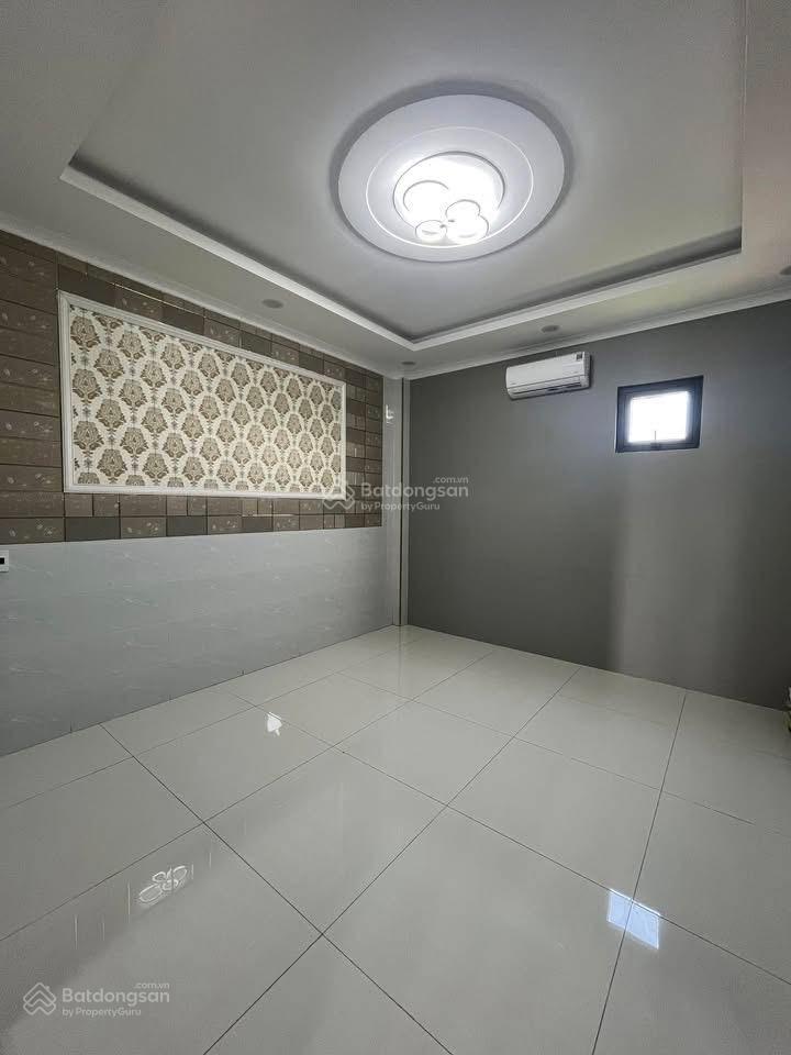 Bán nhanh nhà shr ngay go dĩ an chỉ 100m 1 trệt 1 lầu với 100m2