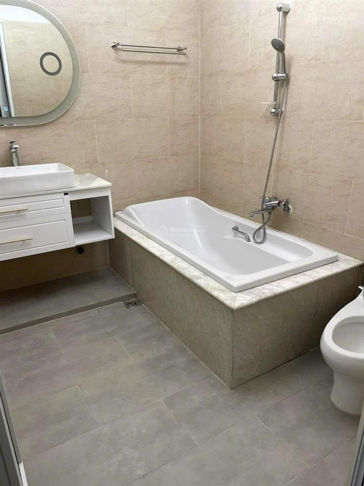 Biệt thự mới đẹp hẽm xe hơi võ thị sáu quận 1 gía 28,5 tỷ tel  0931 777 ***
