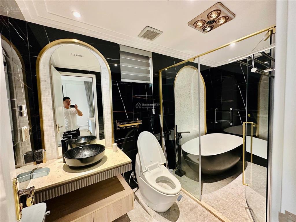 Ban căn hộ the matrix one căn góc 115m2 3 ngủ