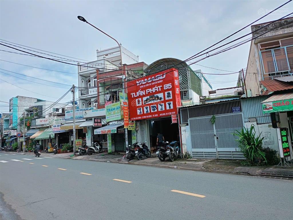 Căn hộ mặt phố kinh doanh sầm uất