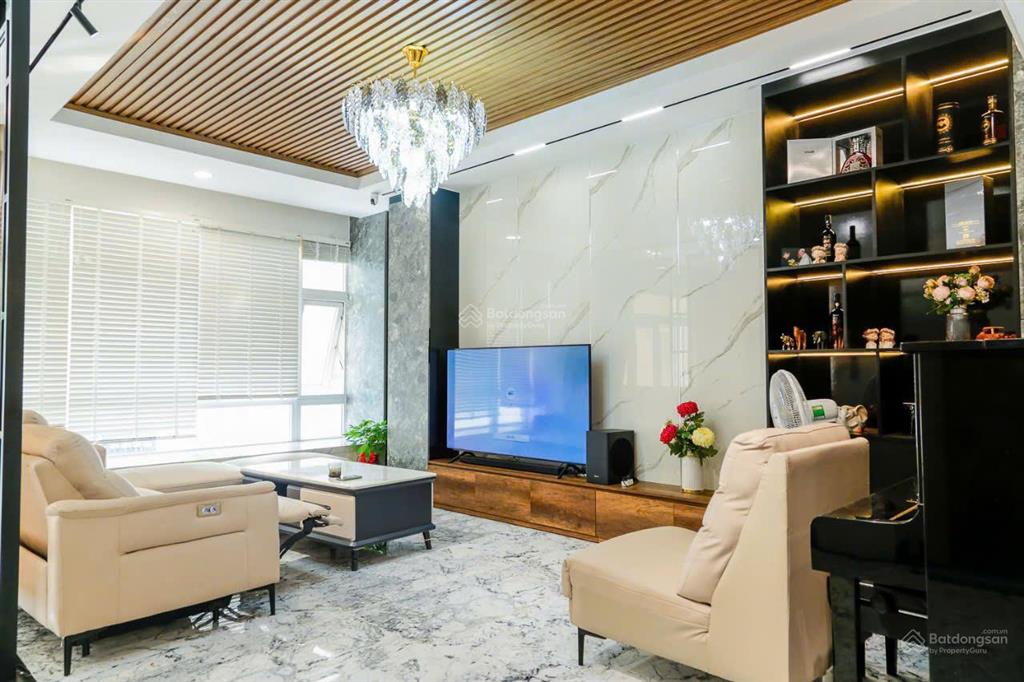Chỉ 55 triệu  biệt thự cao cấp 5pn  sát bên phú mỹ hưng  quận 7