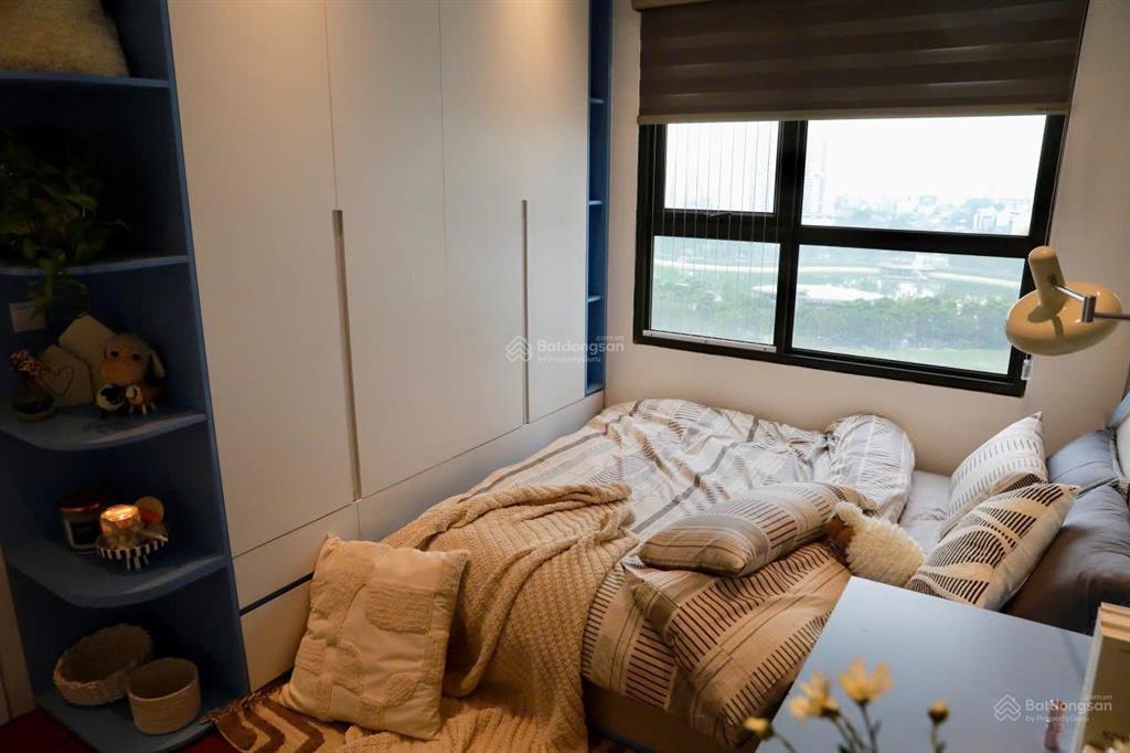 Căn hộ 2n2vs, 70m2, view thành phố, 7 tỷ, vinhomes d'capitale,  ngay em khải