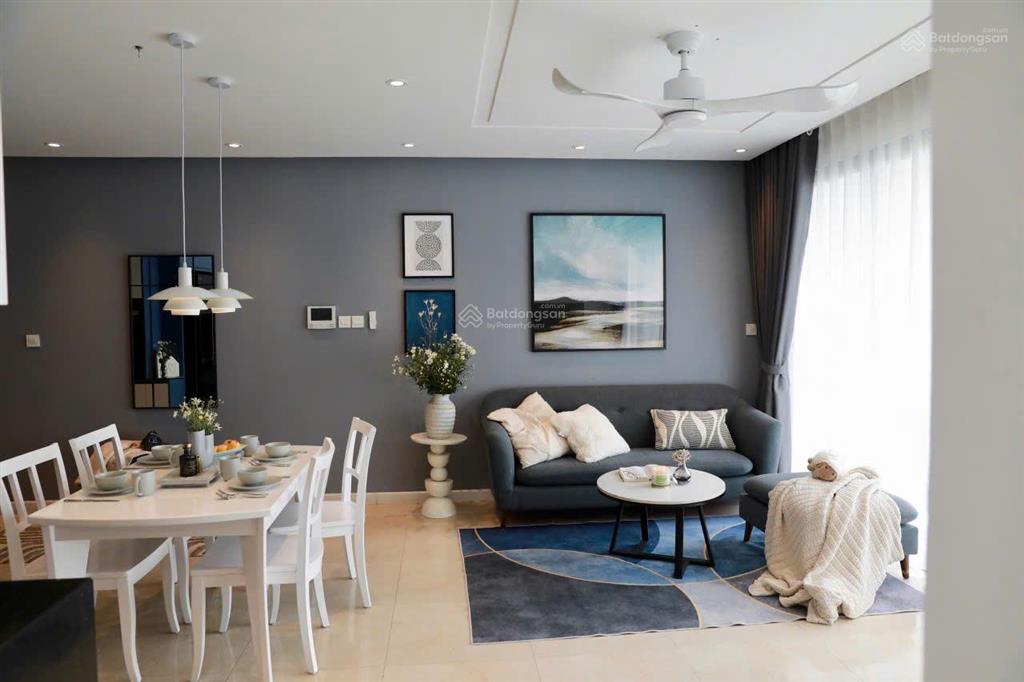 Căn hộ 2n2vs, 70m2, view thành phố, 7 tỷ, vinhomes d'capitale,  ngay em khải