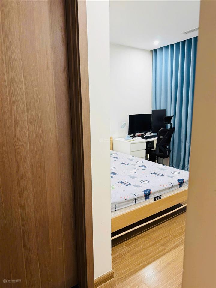Cho thuê căn hộ 2n2vs, 19 triệu/tháng, full đồ, bc đông nam, vinhomes skylake, vào ở ngay