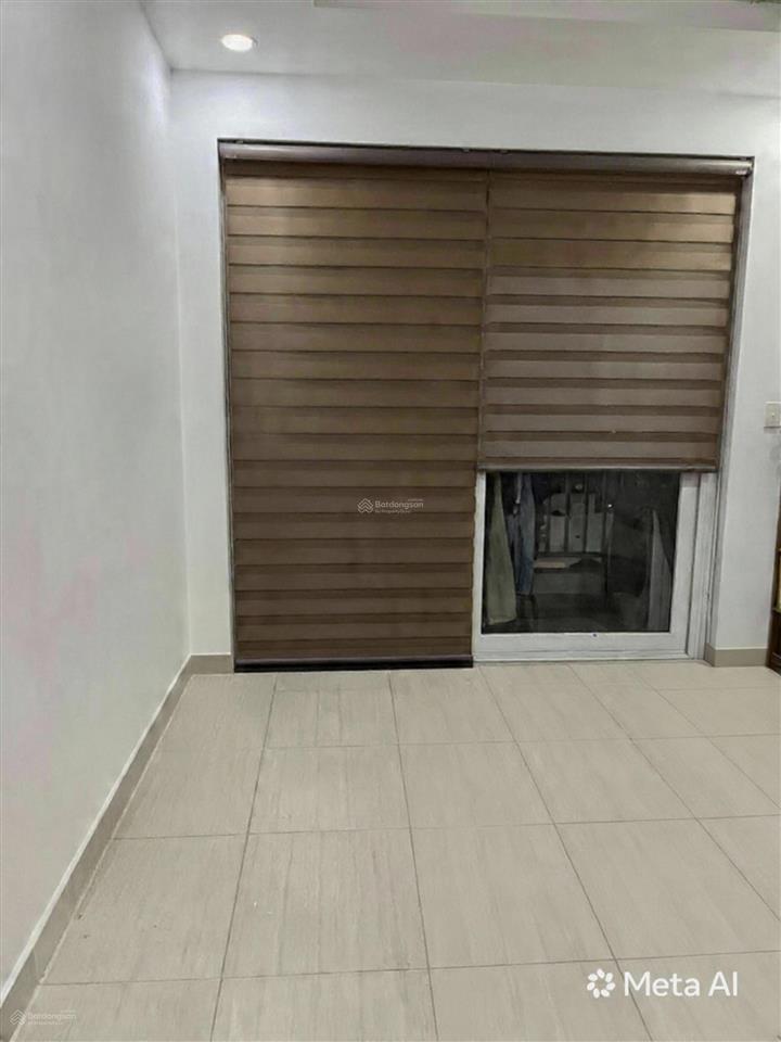 Chính chủ, đang cho thuê. diện tích 65,58m2, tầng 7, nhìn ra không gian trống, thoáng