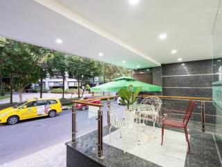 Bán nhà mặt tiền khách sạn bạch đằng,p2, tân bình. dt 8.7x15.5m hầm 6 tầng, st 49 tỷ tl