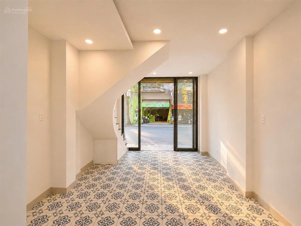 Bán siêu phẩm vị trí vàng góc 2 mặt tiền nguyễn văn trỗi, phú nhuận  12x20m  giá 230 tỷ tl