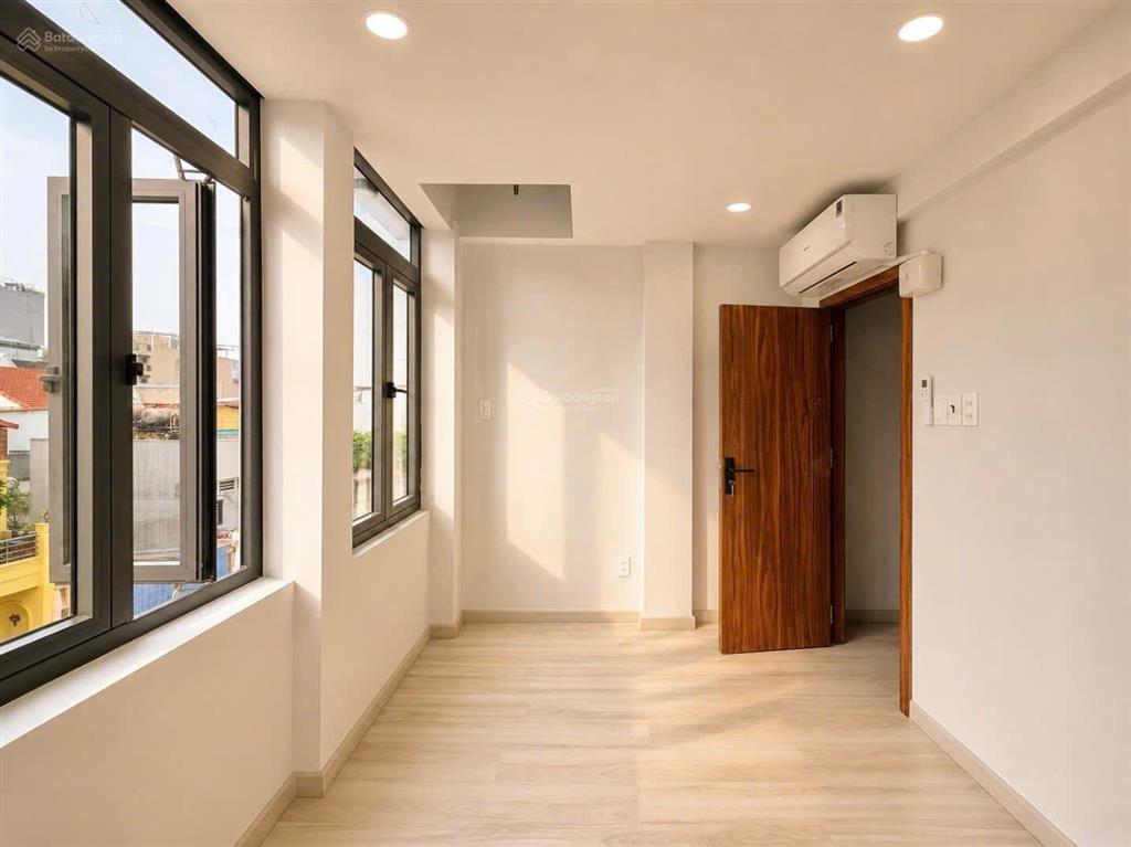 Bán siêu phẩm vị trí vàng góc 2 mặt tiền nguyễn văn trỗi, phú nhuận  12x20m  giá 230 tỷ tl