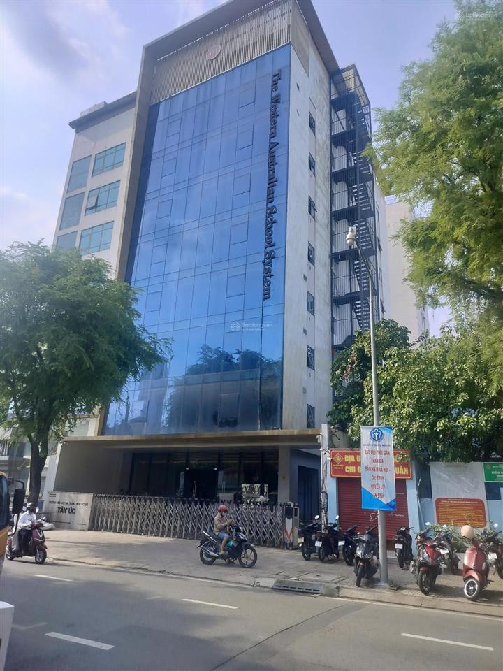 Cho thuê tòa nhà văn phòng mt bà huyện thanh quan, p.9, q.3  15x30m  giá 1 tỷ 340 triệu/tháng tl