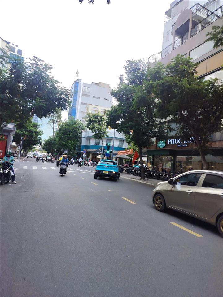 Bán nhà mặt tiền cống quỳnh, phường cầu ông lãnh (p. nguyễn cư trinh, quận 1 cũ) 4x22m 4 tầng 32 tỷ