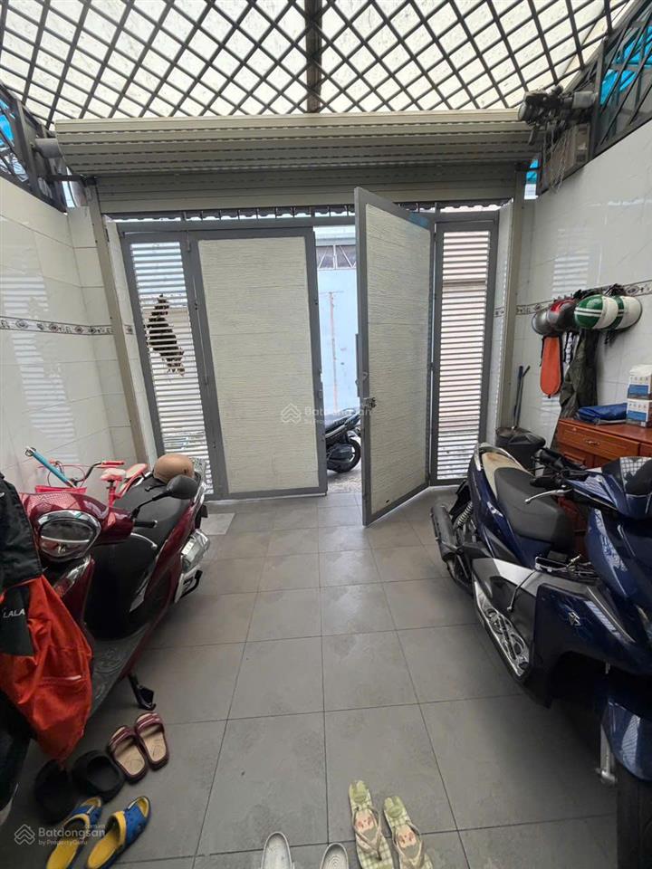 Bán nhà mới hẻm 4m tô hiên thành, p15, quận 10 dt 4 x 19m 4 tầng 12 tỷ 800 tl