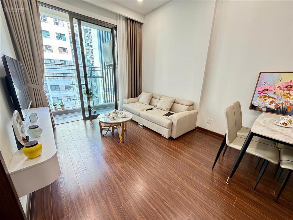 Hiếm! 2pn 63m2 masterise m1 giá chỉ 4,9 tỷ (tầng trung view thoáng)