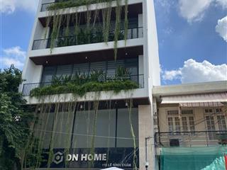 38 tỷ ,bán gấp toà building 8 tầng lê đình thám , tân phú . 180 m2